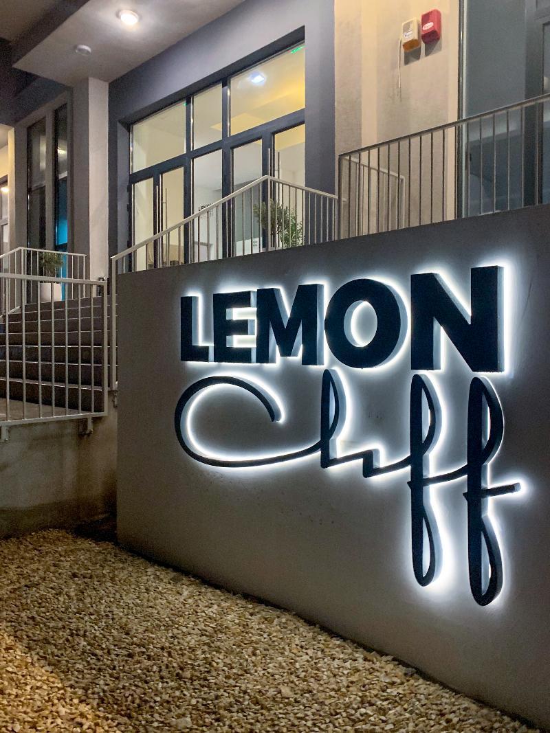 Lemon Cliff Luxury B&B มามายา ภายนอก รูปภาพ